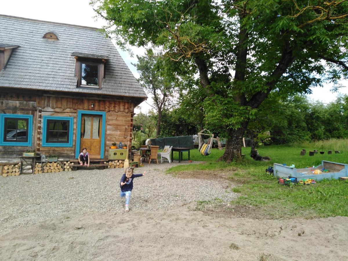 Big Family Apartment In Breb'S Cosy Barn Exterior photo